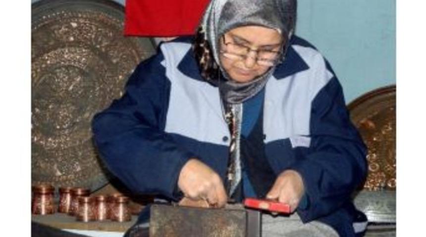 (&ouml;zel Haber) Bakır İşleyerek Depresyondan Kurtuluyorlar