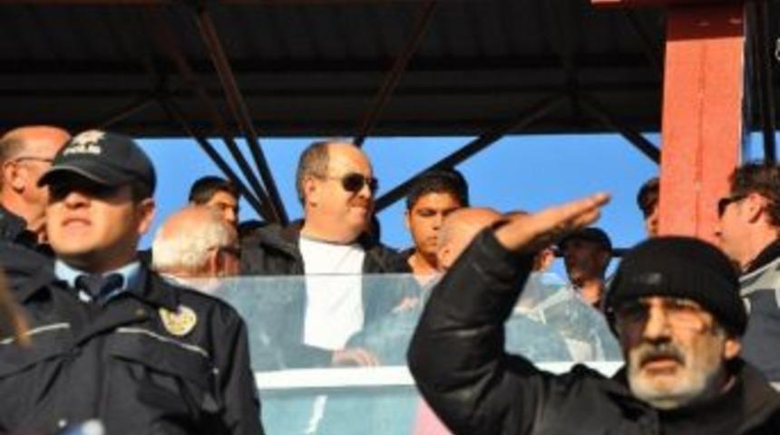 L&uuml;leburgazspor&rsquo;da İstifa Depremi