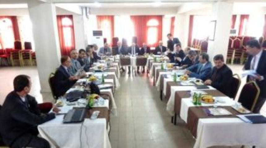 K&uuml;tahya İl&ccedil;e Milli Eğitim M&uuml;d&uuml;rleri Toplantısı Gediz&rsquo;de Yapıldı