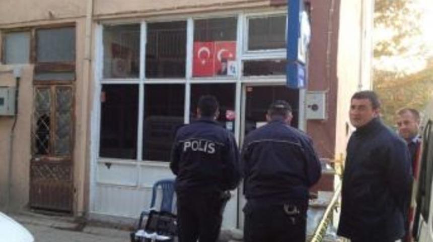 Pazarlar&rsquo;da Tekel Bayisinde Hırsızlık