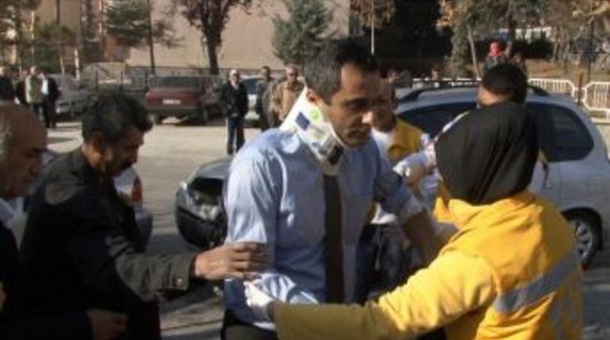 Başkentte Trafik Kazası: 3 Yaralı