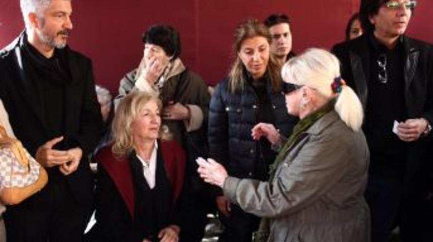 Nejat Uygur&rsquo;un Cenazesine &Uuml;nl&uuml; Akını