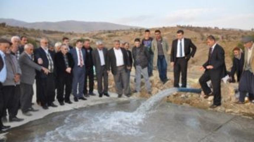 K&ouml;y Halkı Kendi Şebekesini Kendisi D&ouml;şedi