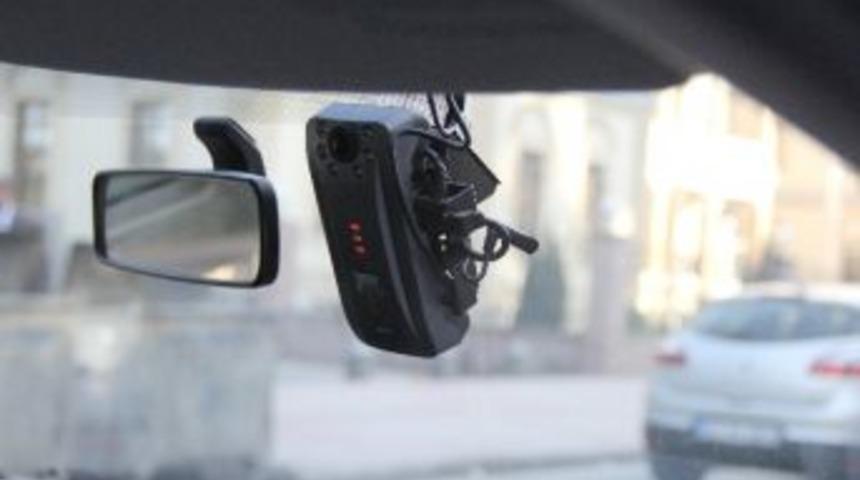 Polis Ara&ccedil;larındaki Kamera Polisi Rahatlattı