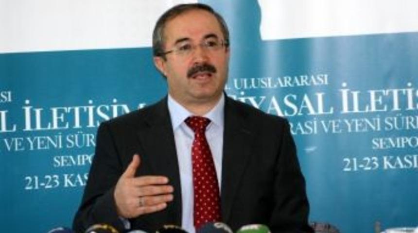 Diyarbakır’da Uluslararası Siyasal İletişim Demokrasi Ve Yeni Süreç Sempozyumu