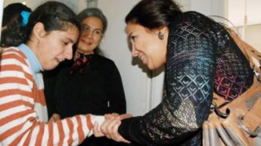 Milletvekili En&ccedil;;&ldquo;engellilerimizin Yanındayız&rdquo;