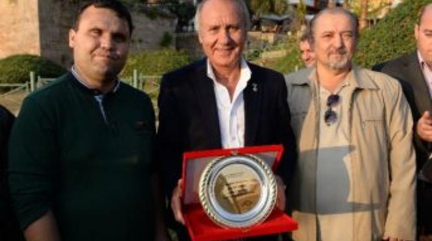 Başkan Evcilmen &lsquo;hisseden G&ouml;zlerle&rsquo; Buluştu