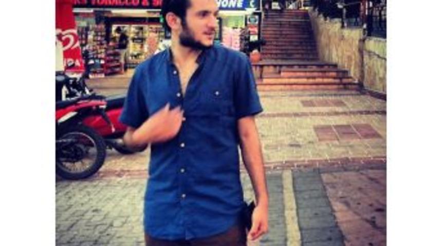 Yumruk Attığı Camlar Vücuduna Saplanan Genç Öldü