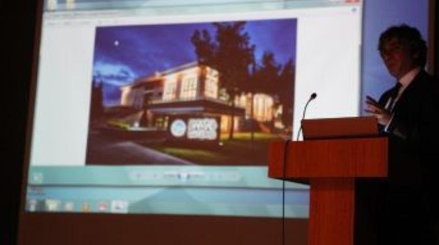 Ressam-yazar Erkan Doğanay: