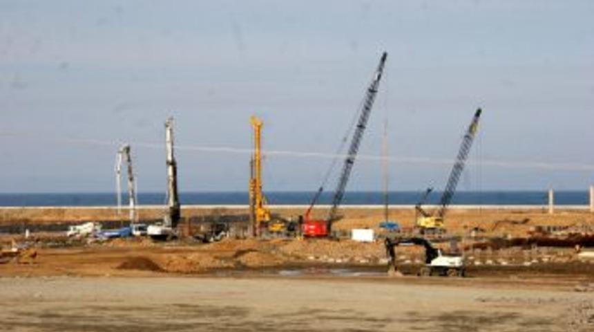 Başbakan Erdoğan'ın Statyum Temelini Atacağı Akyazı&rsquo;da &Ccedil;alışmalar S&uuml;r&uuml;yor