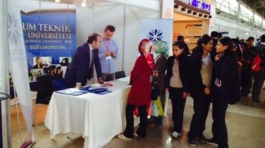 Et&uuml; Educaturk Bursa Eğitim Fuarına Katıldı