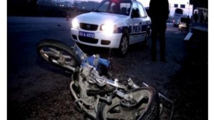 Yaşlı Simit&ccedil;i Kazada &Ouml;ld&uuml;