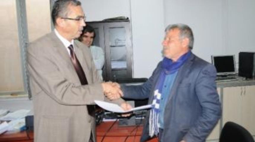 &Uuml;niversite&rsquo;de Toprak Analiz Laboratuvarı Kilisli &Ccedil;ift&ccedil;ilerin G&ouml;zbebeği