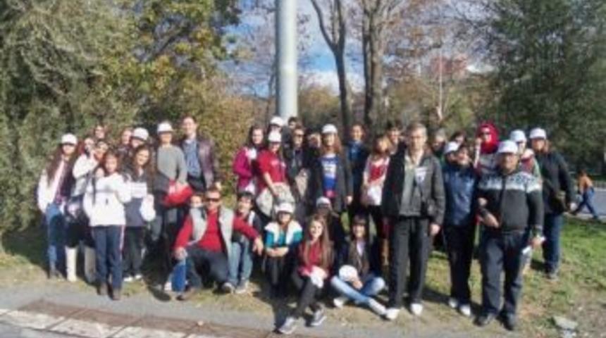 D&uuml;zceli &Ouml;ğrenciler Maratonuna Katıldılar