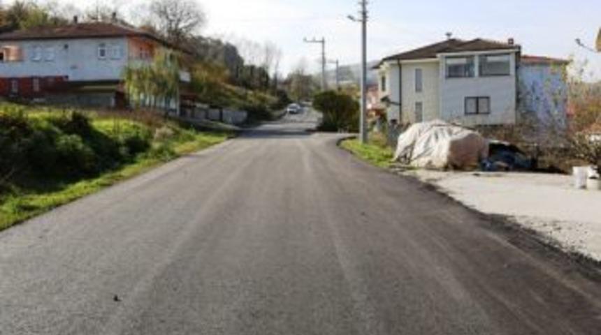 Serdivan Belediyesi Fen İşleri M&uuml;d&uuml;rl&uuml;ğ&uuml; Asfalt &Ccedil;alışmalarına Devam Ediyor