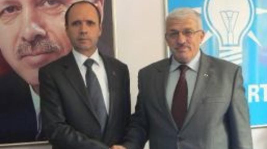 Boz&uuml;y&uuml;k Ak Parti İl&ccedil;e Başkanlığına Mesut &Ccedil;etin Atandı