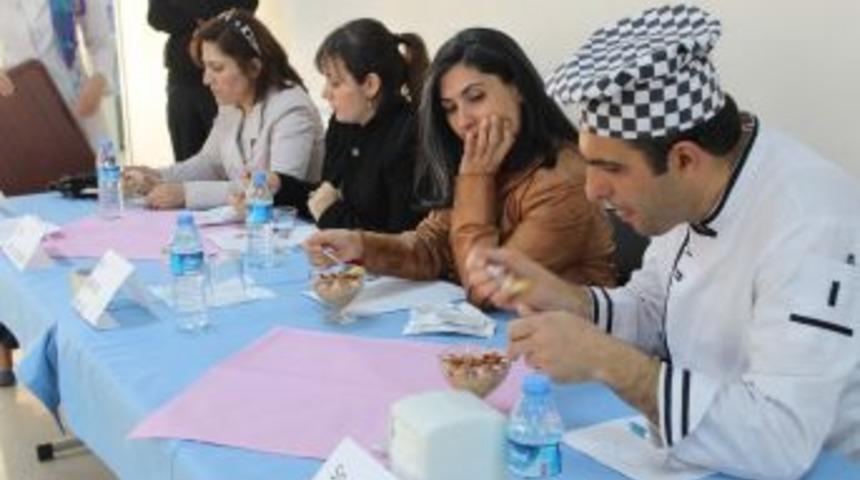 Veliler Arası Aşure Yarışması D&uuml;zenledi