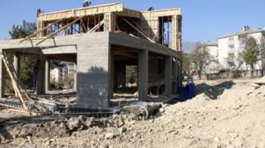 B&ouml;lgenin En B&uuml;y&uuml;k Konsept Park İnşaatı Hızla Devam Ediyor