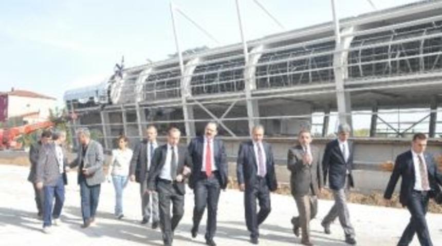 Başiskele Kapalı Spor Salonu Tamamlanmak &Uuml;zere