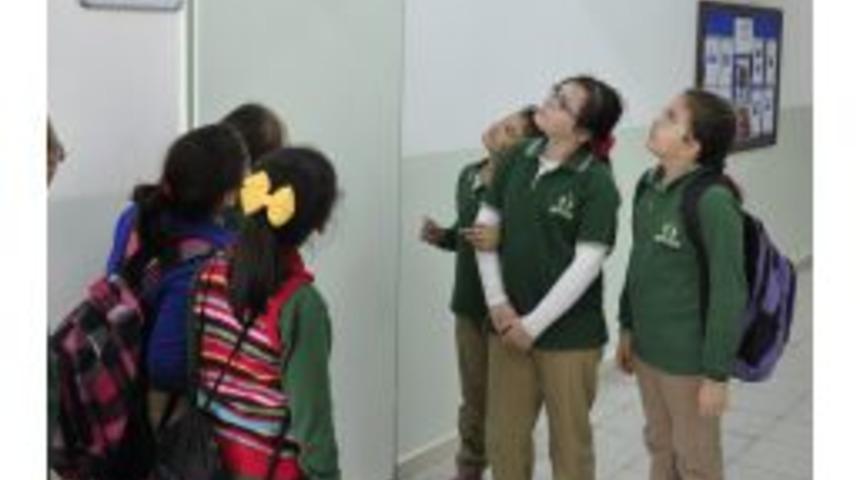 Hastanelerdeki Bilgilendirme Sistemi Ortaokula Model Oldu