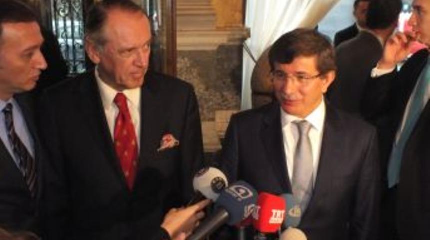 Davutoğlu, BM Genel Sekreter Yardımcısı Ile G&ouml;r&uuml;şt&uuml;