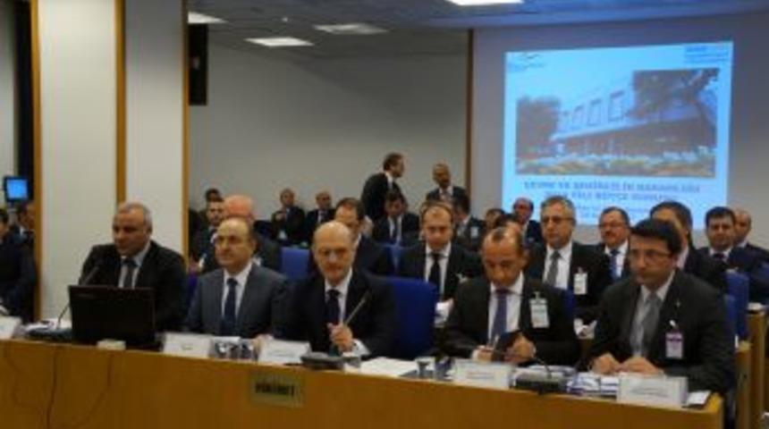 Tapu Kadastro I&ccedil;in '&ccedil;ağrı Merkezi' Geliyor