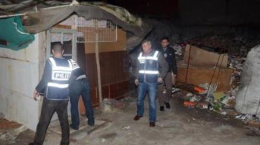 İzmir’de Uyuşturucu Operasyonu