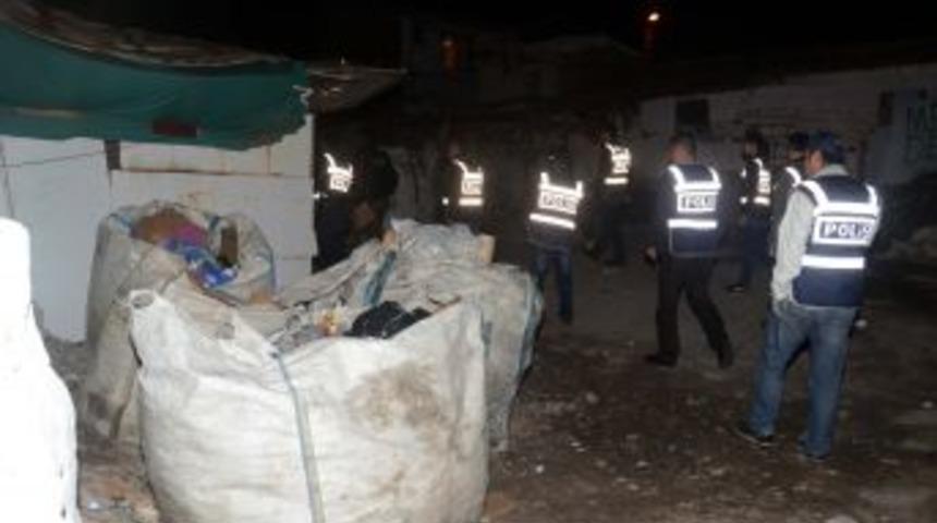 Zehir Tacirlerine Şafak Operasyonu