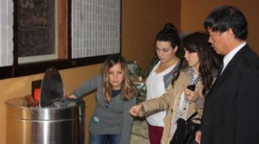 Vietnamlılar &Ccedil;am Balı&rsquo;na Hayran Kaldı