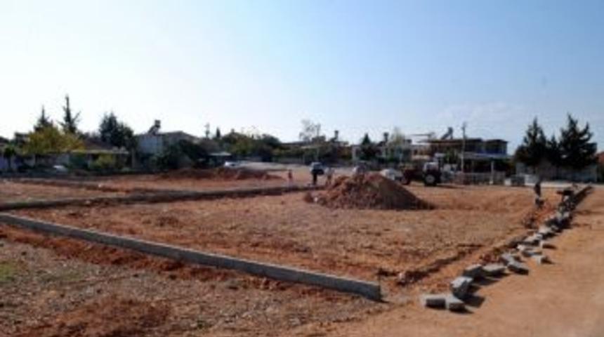 Kazım Karabekir&rsquo;de Park &Ccedil;alışmaları Devam Ediyor