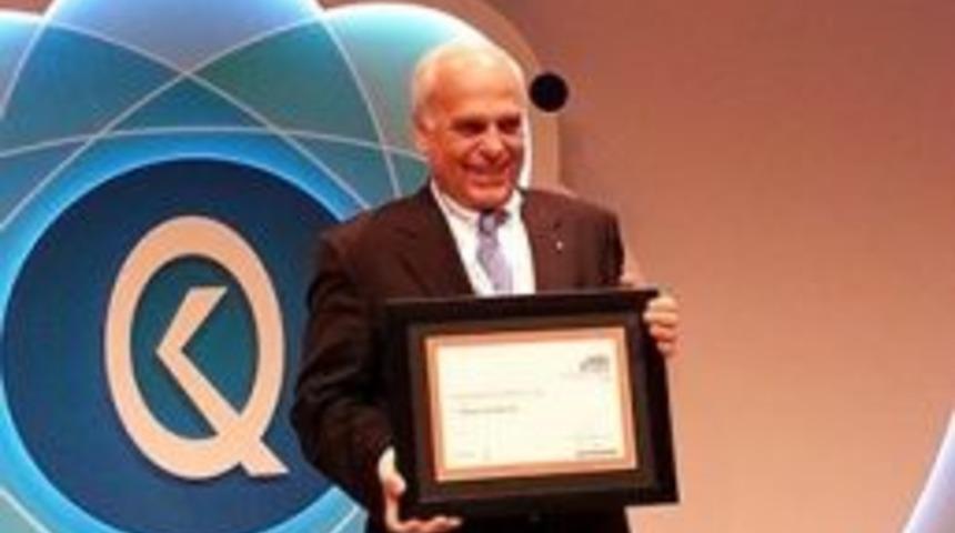 Me&uuml;'ye 'm&uuml;kemmellikte Yetkinlik 4 Yıldız' Belgesi