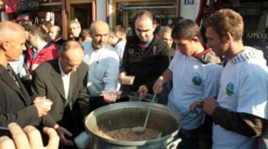 Aşure Kazanları Balkanlar'da Birlik I&ccedil;in Kaynadı
