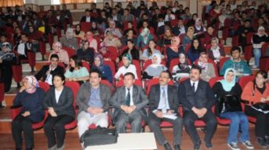 7 Aralık &Uuml;niversitesi&rsquo;nde &Ouml;ğretmenler G&uuml;n&uuml; Programı D&uuml;zenlendi