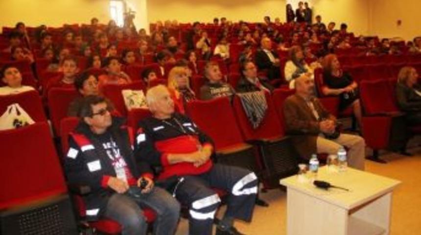 Urla'da Amat&ouml;r Telsizcilik Anlatıldı