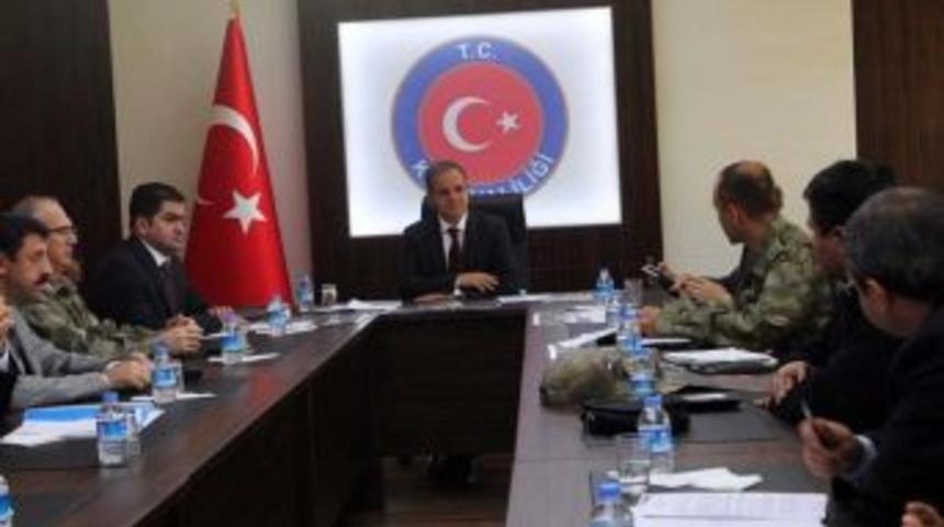 Suriye&rsquo;ye Insani Yardım I&ccedil;in &Ccedil;obanbey Ge&ccedil;ici Hudut Kapısı A&ccedil;ılıyor