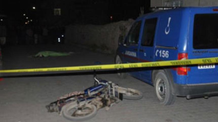 Lise &ouml;ğrencisi kazada can verdi