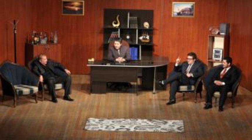 Tiyatro Sezonu A&ccedil;ıldı