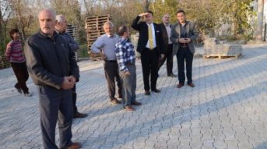 Kartepe'de Parke &Ccedil;alışmaları S&uuml;r&uuml;yor