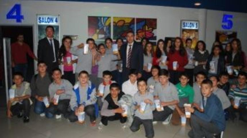 Çocukların Sinema Keyfi