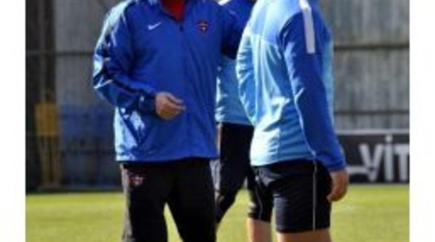 Gaziantepspor, Elazığspor Ma&ccedil;ına Bileniyor