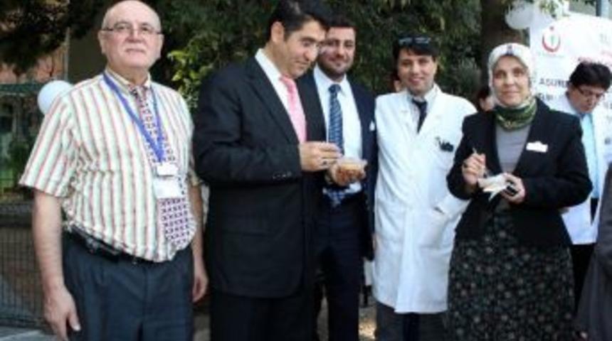 Hastane Bah&ccedil;esinde Aşure G&uuml;n&uuml;