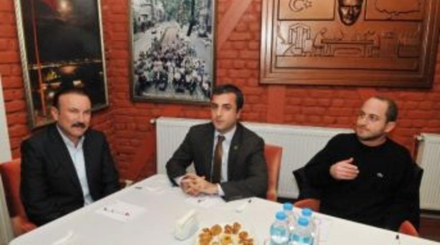 Başkan Doğan, Gen&ccedil; Kocaelililer İle Buluştu