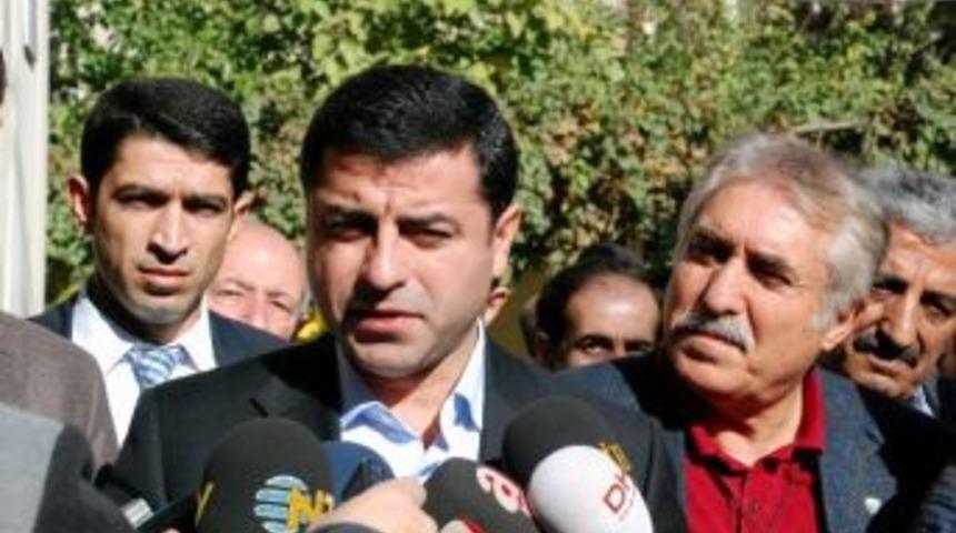 Demirtaş, Chp-hdp Arasındaki İttifak İddialarını Değerlendirdi