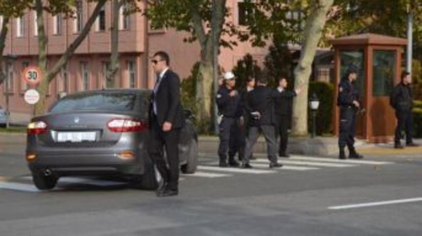 Başbakanlık&rsquo;ta Yaşanan Hareketli Saatler