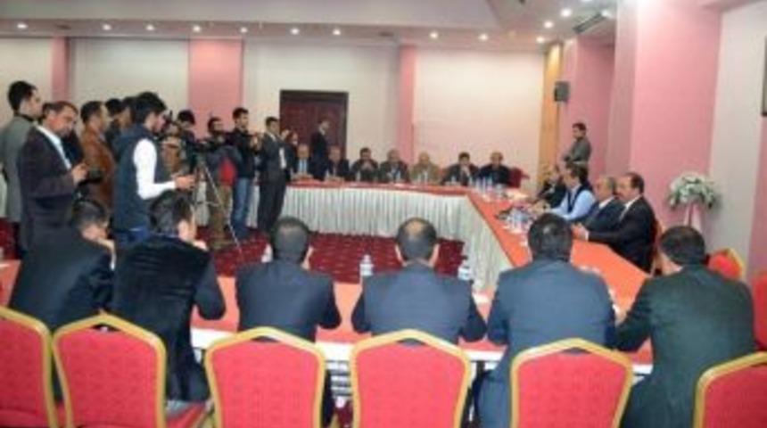 Bakan &Ccedil;elik: &ldquo;aday Belirlemelerinde Titiz Davranıyoruz&rdquo;