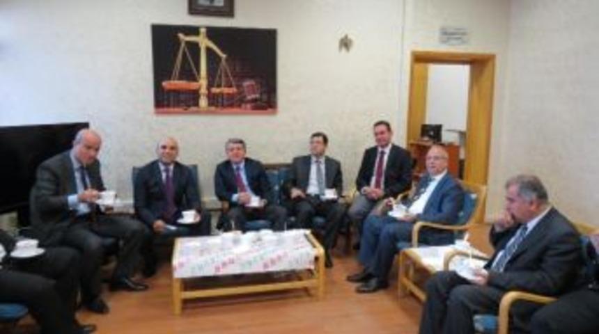 Baro&rsquo;da Geleneksel Aşure İkramı Yapıldı