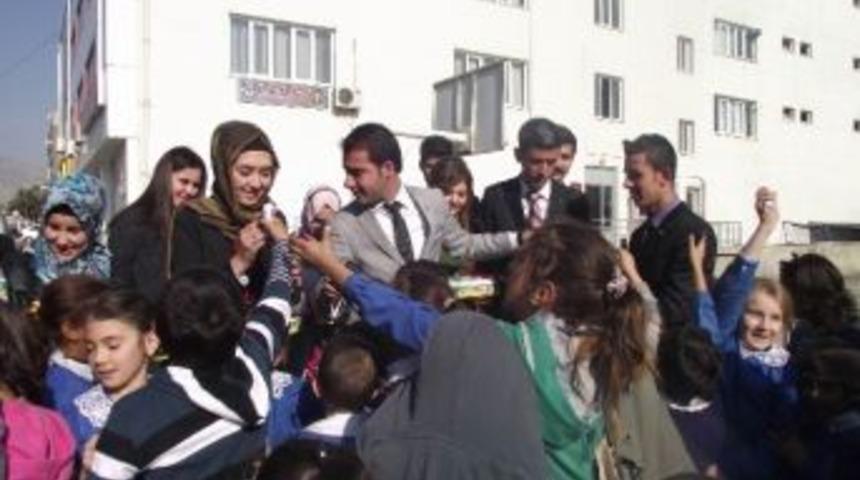 Erzincan &Uuml;lk&uuml; Ocakları &Ccedil;ocukları Unutmadı