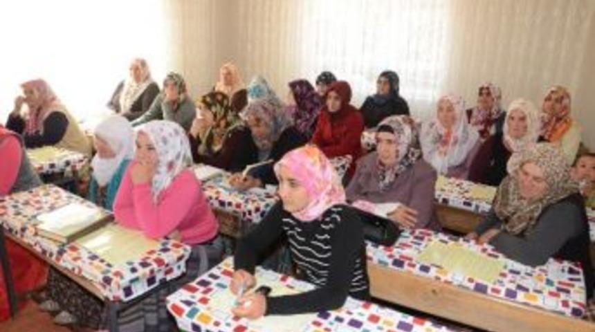 80 Yaşında Kur'an-ı Kerim &Ouml;ğrendi