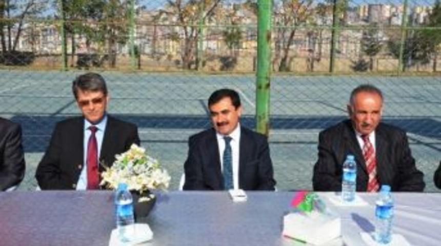 Esentepe İmkb Lisesinden 5 Bin Kişilik Aş&uuml;re