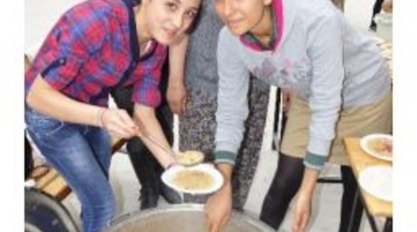 Torbalı Ticaret Meslek'te Aşure Etkinliği